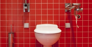 Combien et quel type de wc installer dans une maison ?