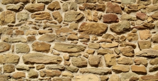 Comment monter un mur en pierre ? Toutes les étapes