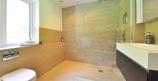 Qu'est-ce qu'une douche italienne ? Comment en installer une chez soi ?